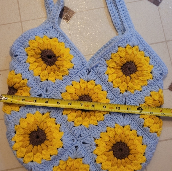 Crocheted Sunflower Tote Bag Sweet Summer Handmade Floral Granny - Picture 2 of 5
